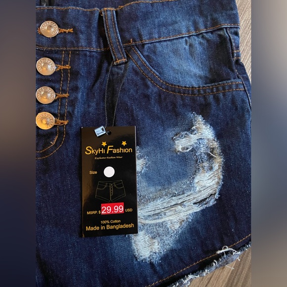 Sky-Hi Fashion Blue distressed jean shorts - Picture 4 of 6